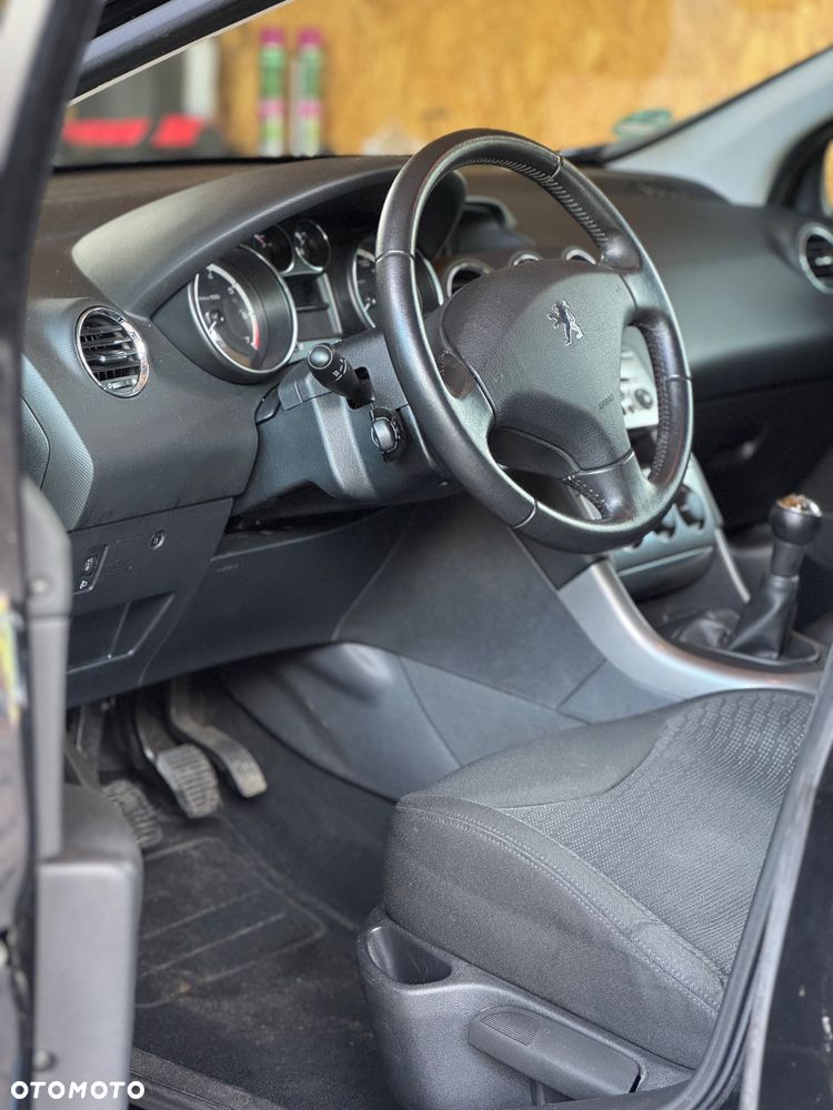 Peugeot 308 1.6 Premium - 23