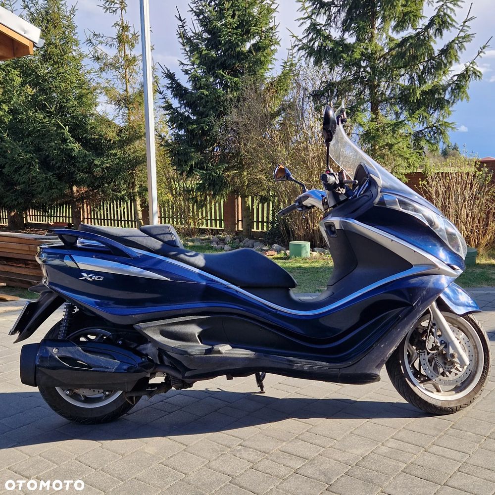 Piaggio X10 - 2