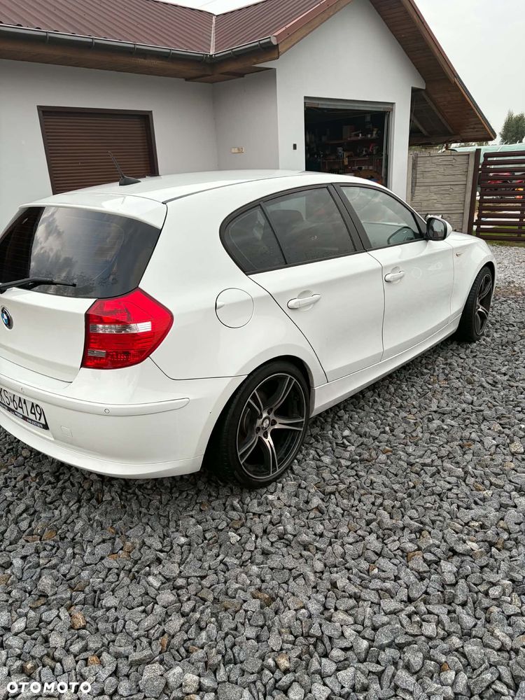 BMW 116 2010 photo 5