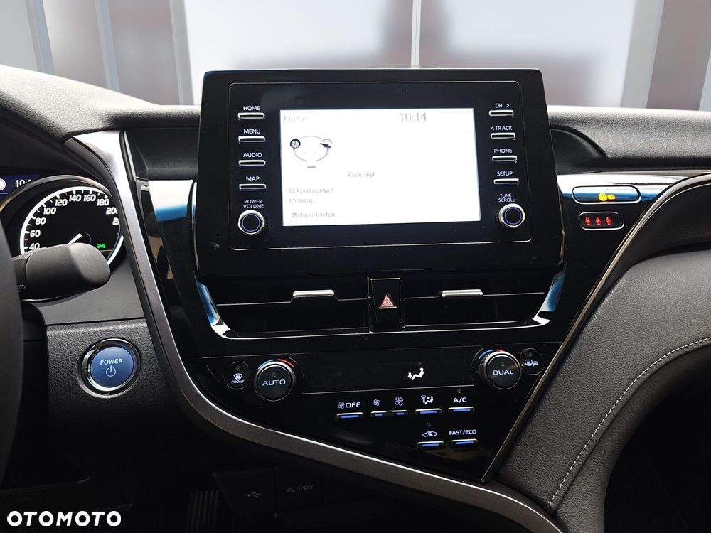 Toyota Camry 2.5 Hybrid Comfort CVT - 17