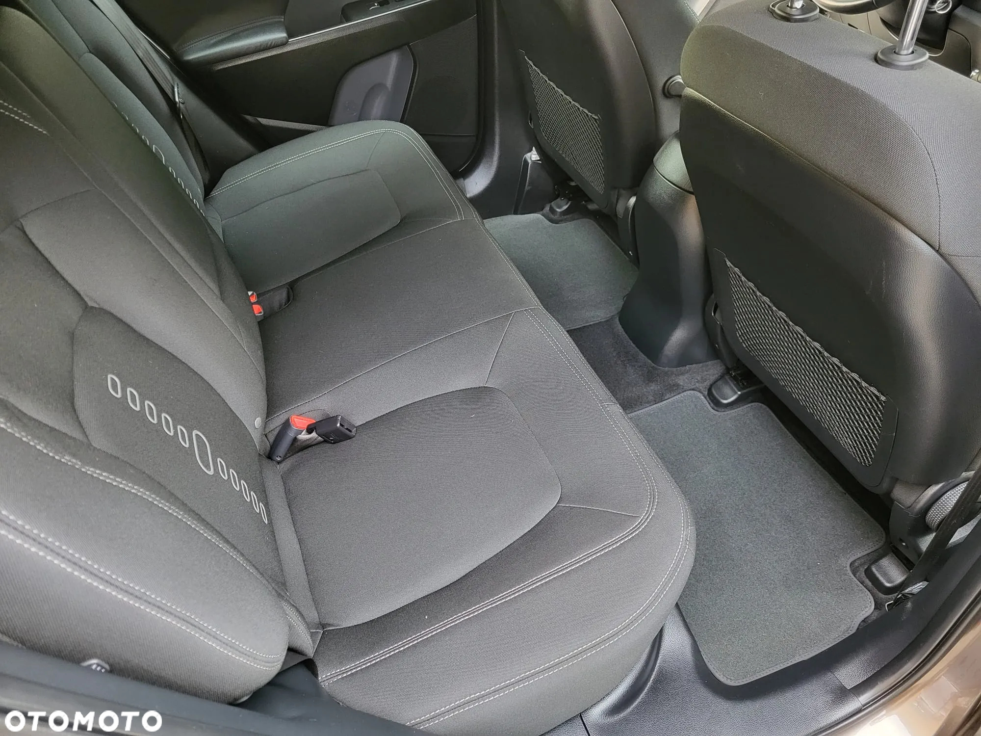 Kia Sportage 2.0 CVVT 4WD Automatik Spirit - 21