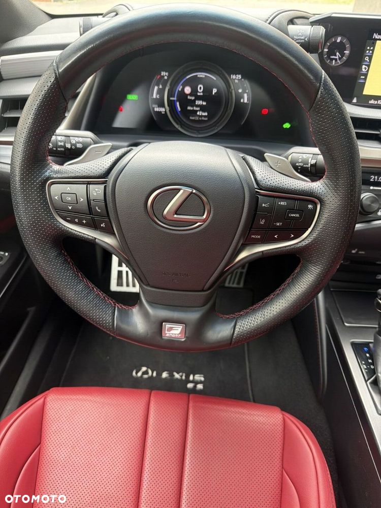 Lexus ES 300h F Sport - 15