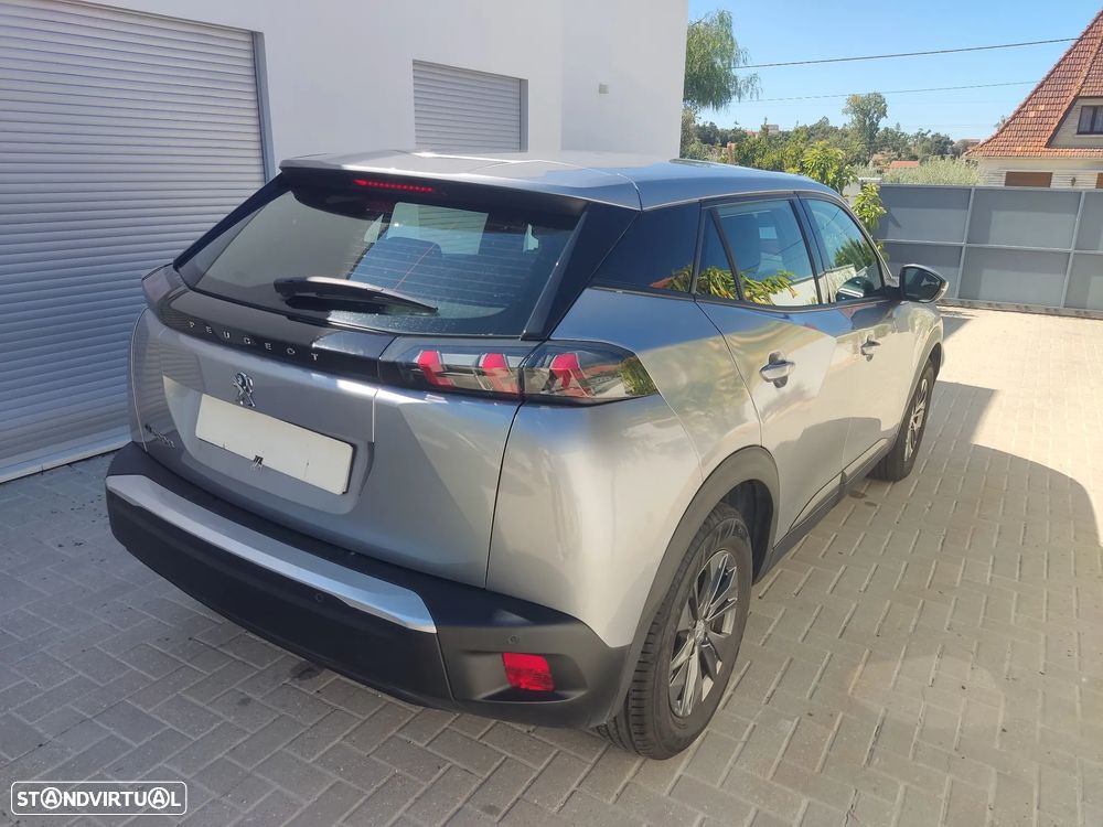 Peugeot e-2008 - 8