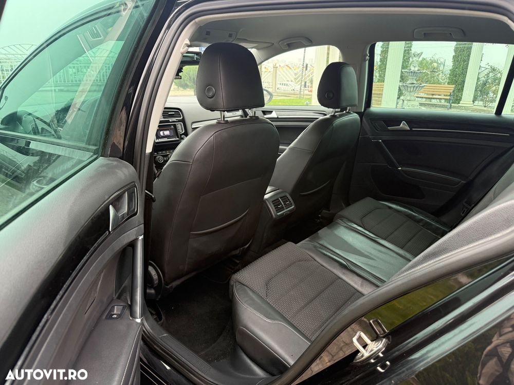 Volkswagen Golf 1.4 TSI BMT Highline - 15