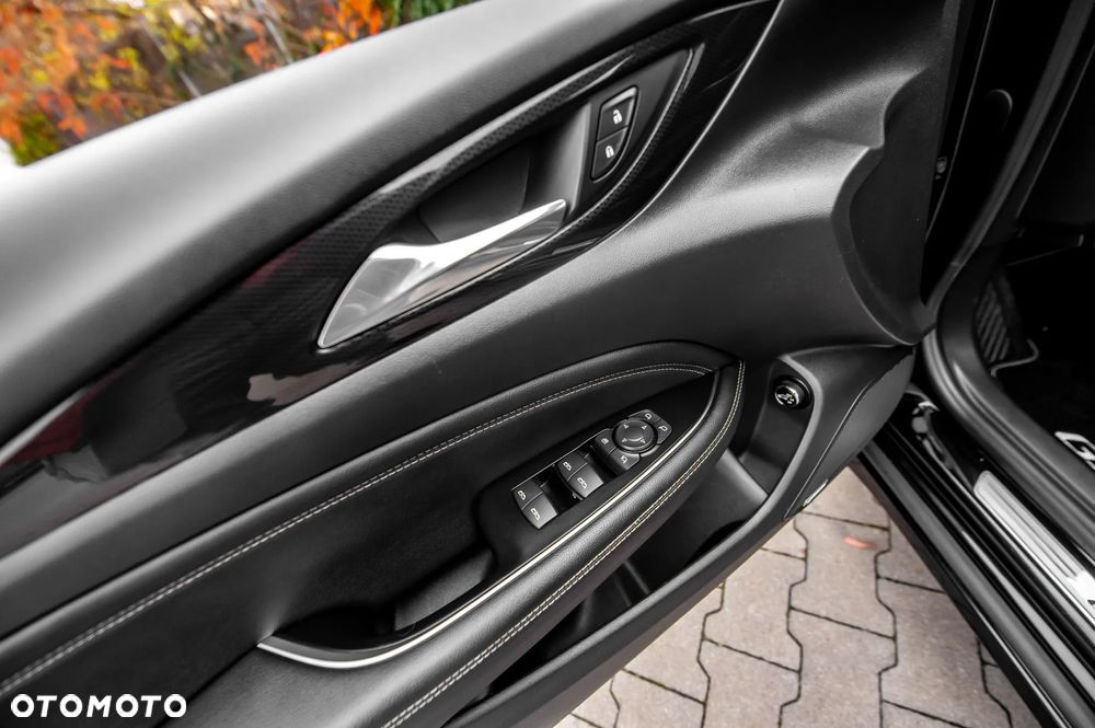 Opel Insignia 2.0 T 4x4 GSi S&S - 19