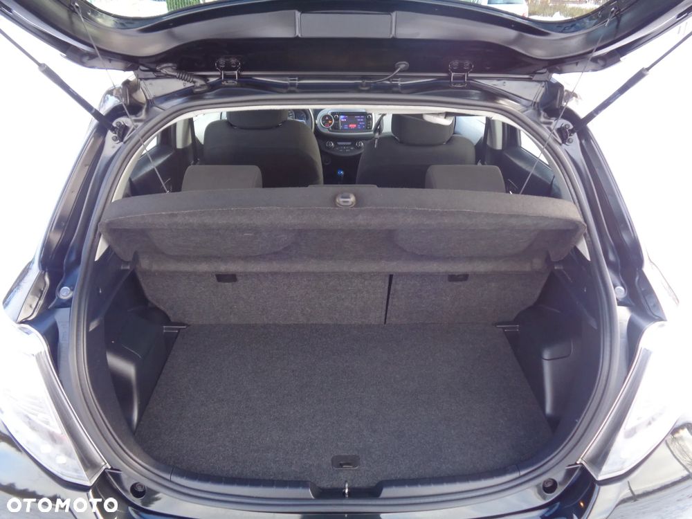 Toyota Yaris Hybrid 100 Life - 7