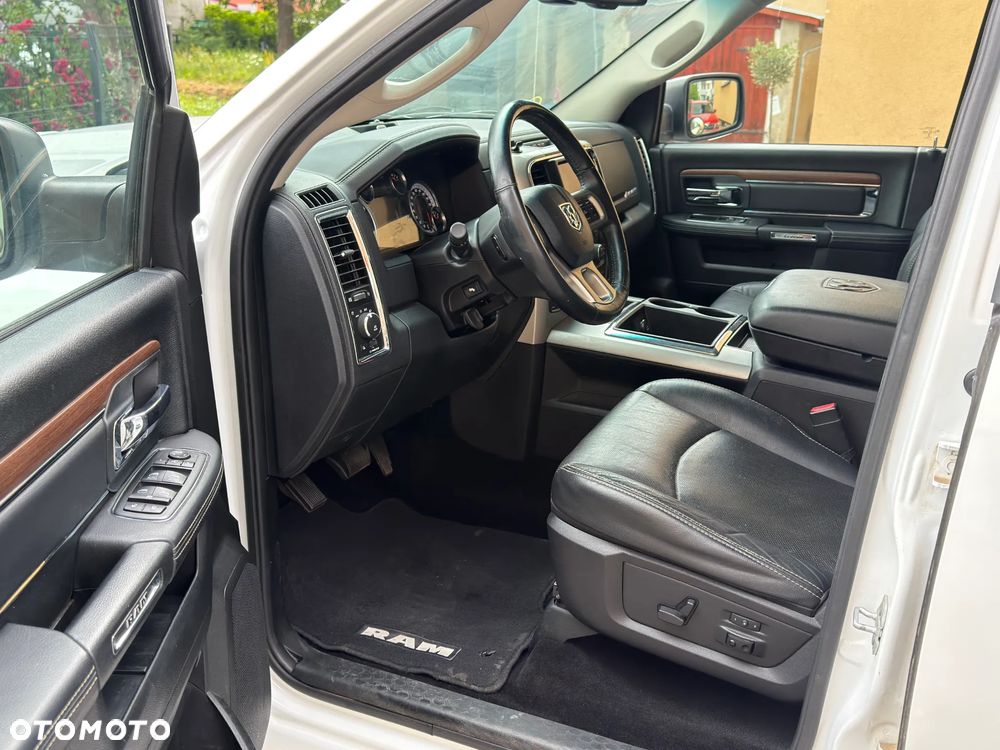 RAM 1500 Quad Cab Longbed Laramie - 12