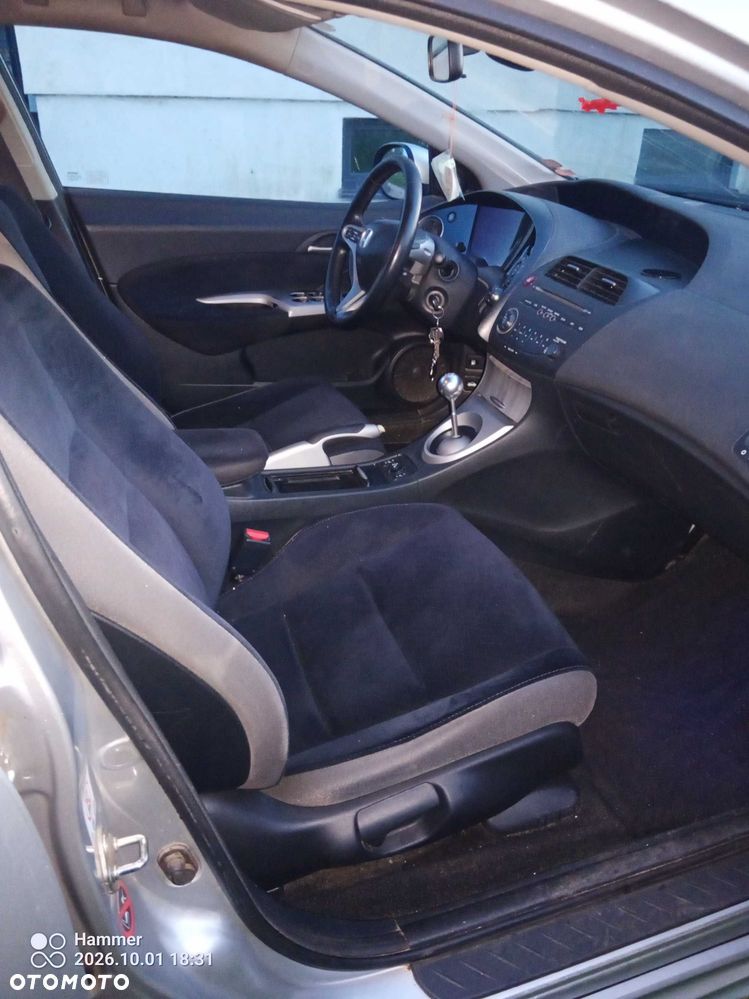 Honda Civic 2007 photo 4