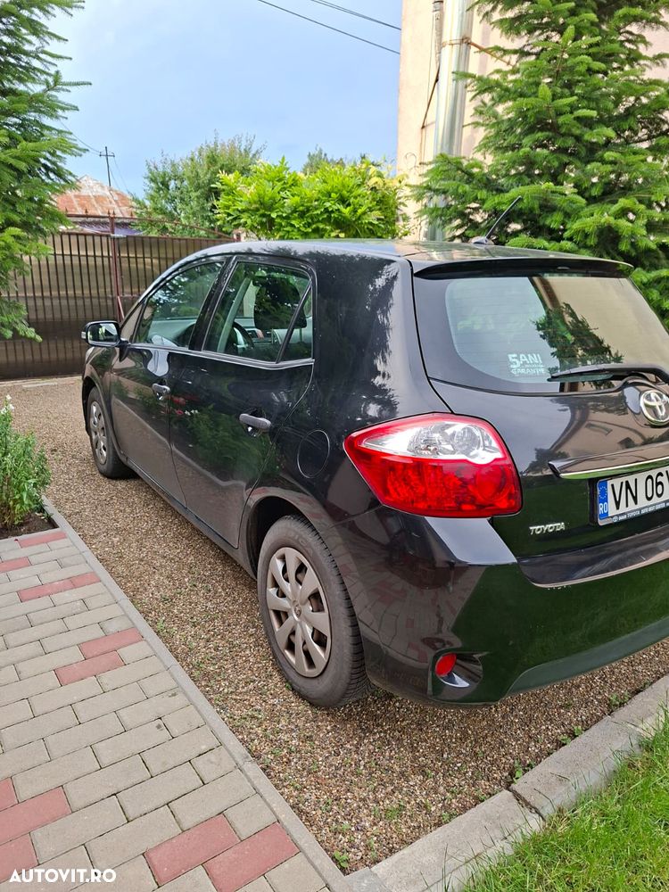 Toyota Auris 1.33 Dual VVT-i Terra - 3