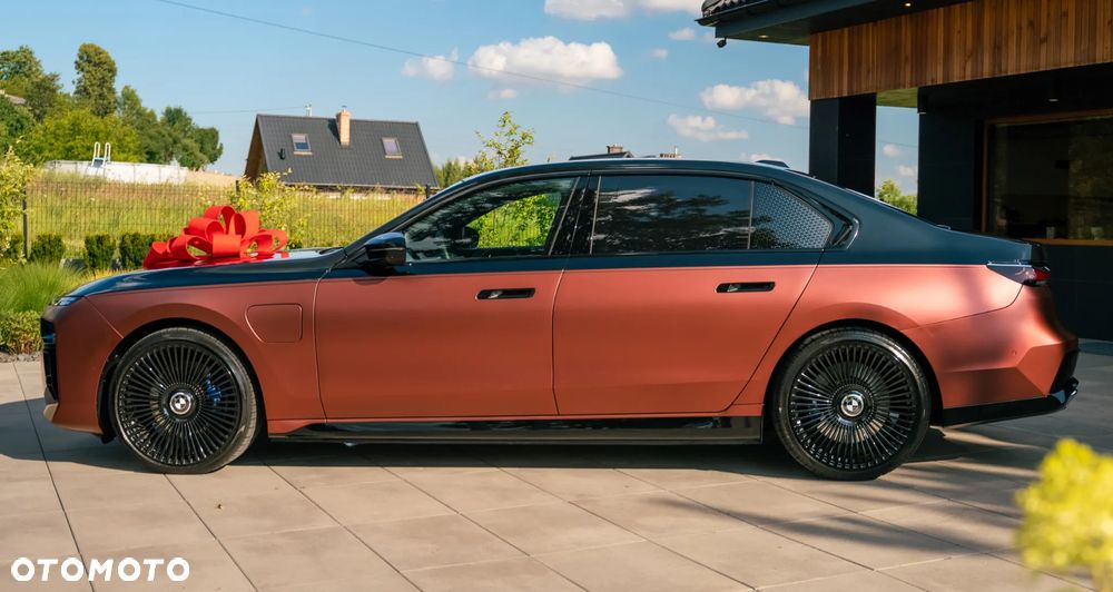BMW Seria 7 M760e PHEV xDrive sport - 8