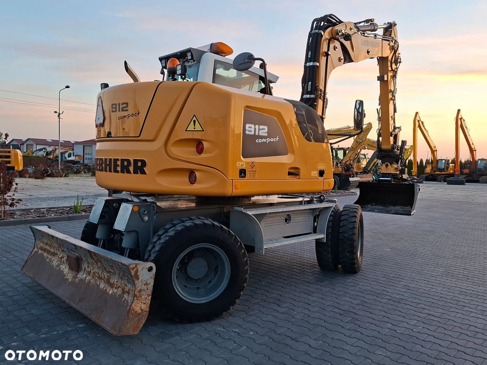 Liebherr A912 ROTOTILT ze szczypcami Super Stan - 5