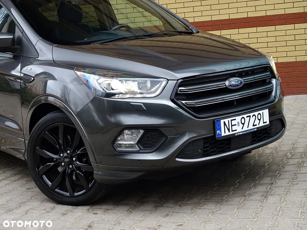 Ford Kuga 2.0 TDCi 4x4 ST-Line - 37