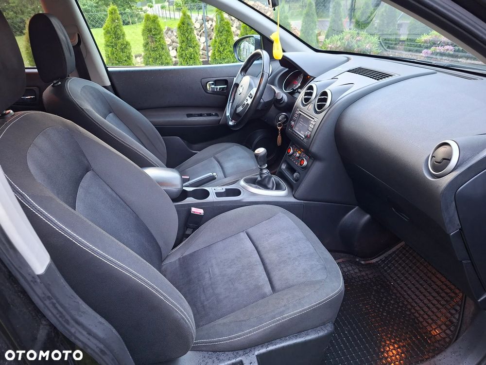 Nissan Qashqai - 8