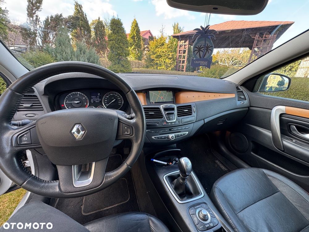 Renault Laguna 2.0 DCi Initiale - 10