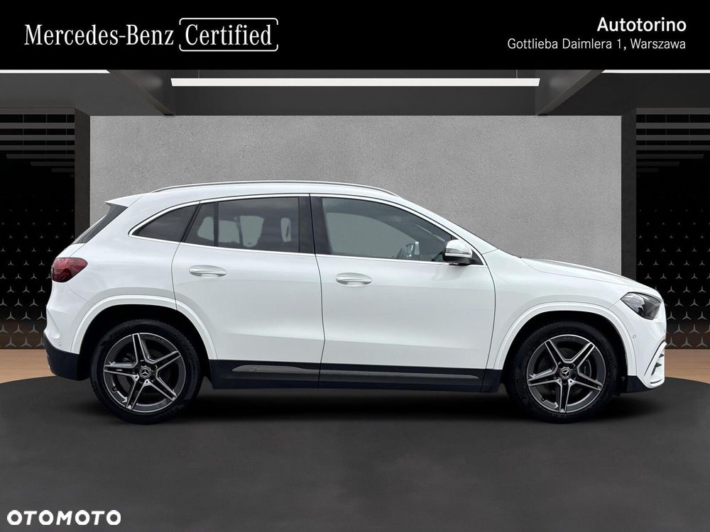 Mercedes-Benz GLA - 7