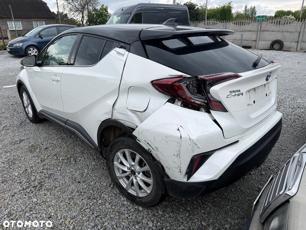 Toyota C-HR Business-Edition - 7