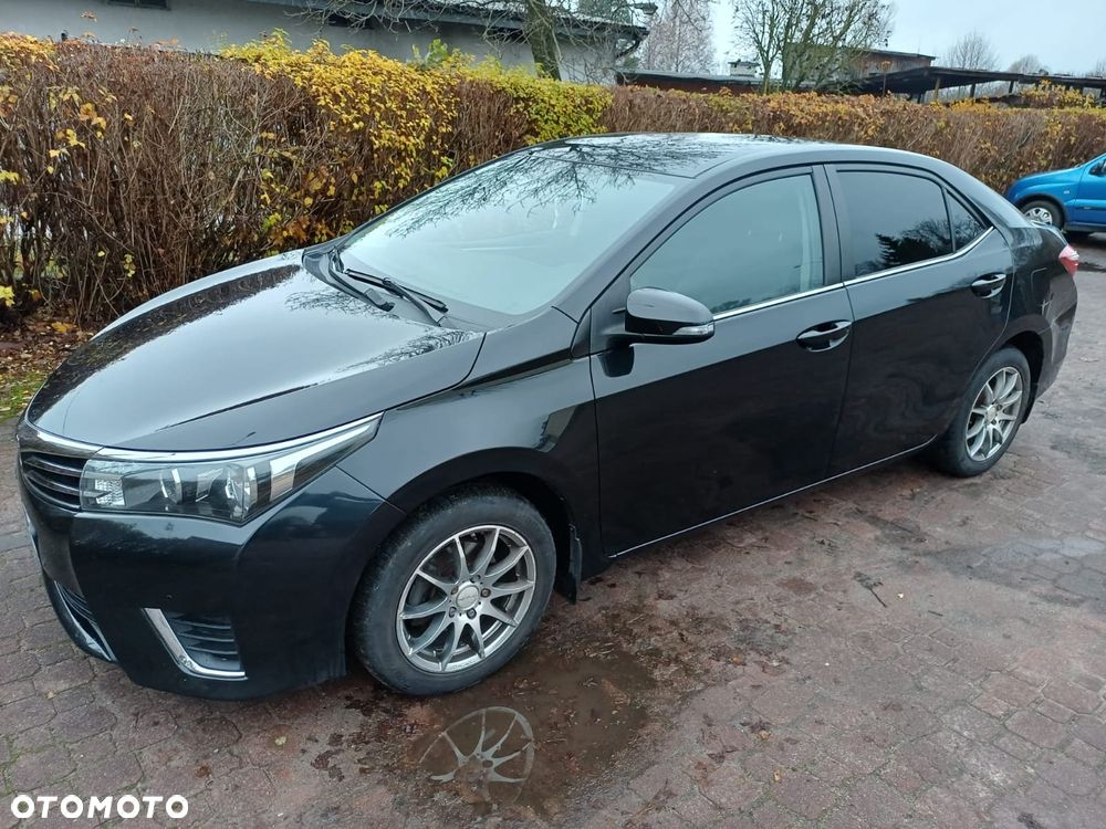 Toyota Corolla 1.6 Classic Plus - 1