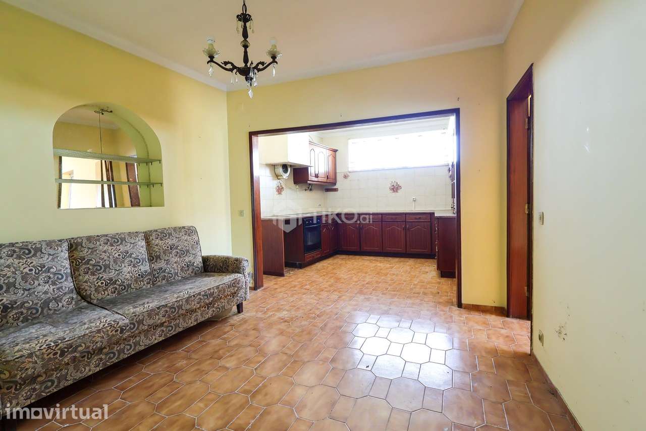 MORADIA T3 COM POTENCIAL PARA 2 HABITAÇÕES | CENTRO DE ALCANENA - Grande imagem: 2/42