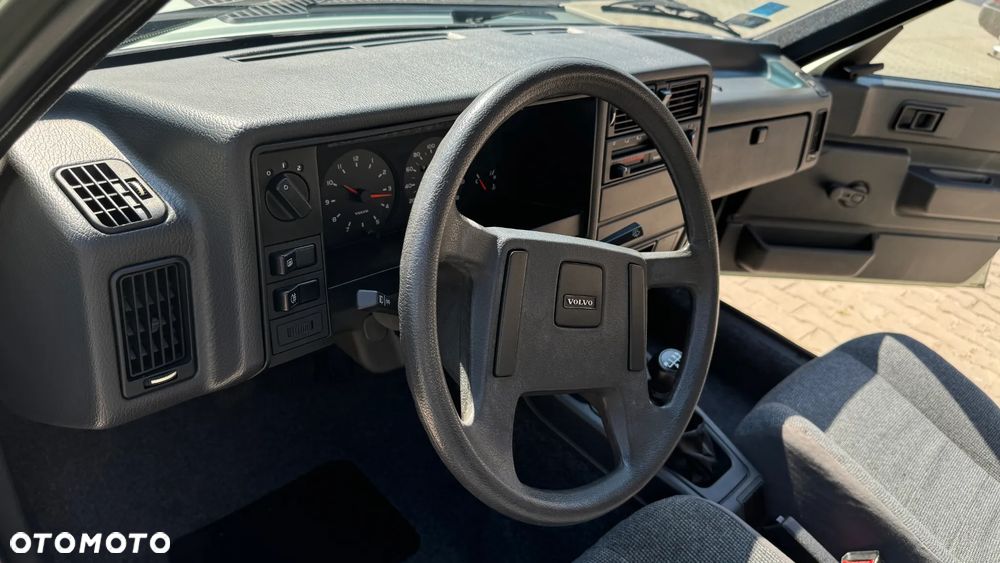 Volvo 340 1.6D DL Sedan - 20