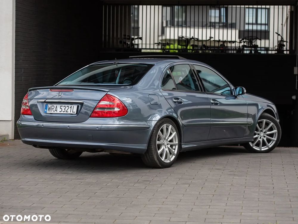 Mercedes-Benz Klasa E 500 Avantgarde - 14