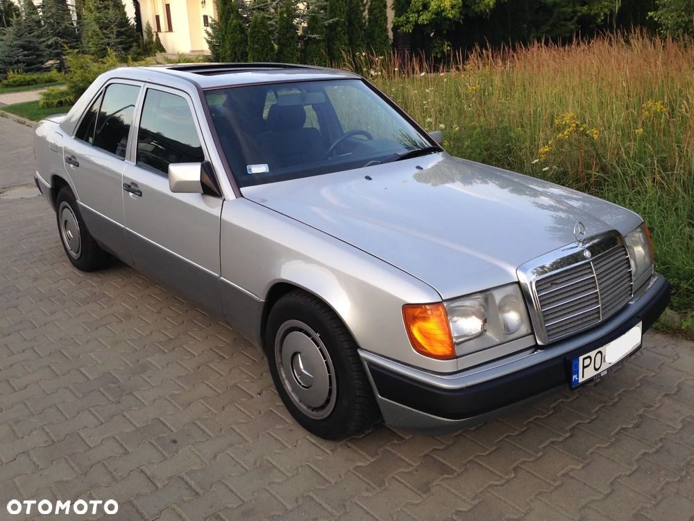 Mercedes-Benz W124 (1984-1993) - 1