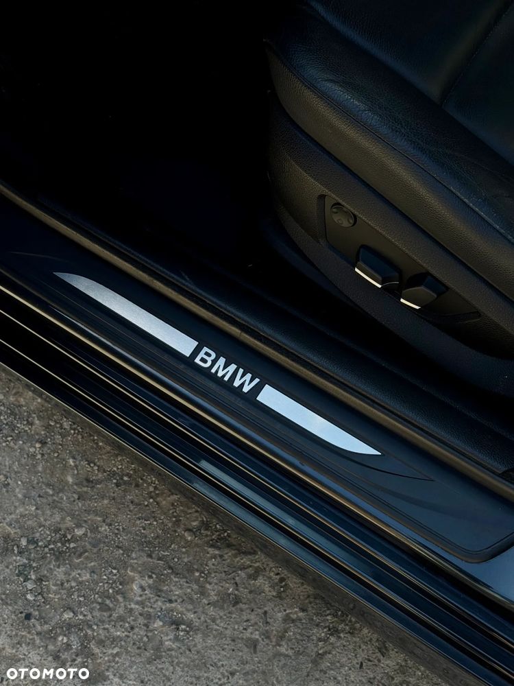 BMW Seria 5 528i - 17