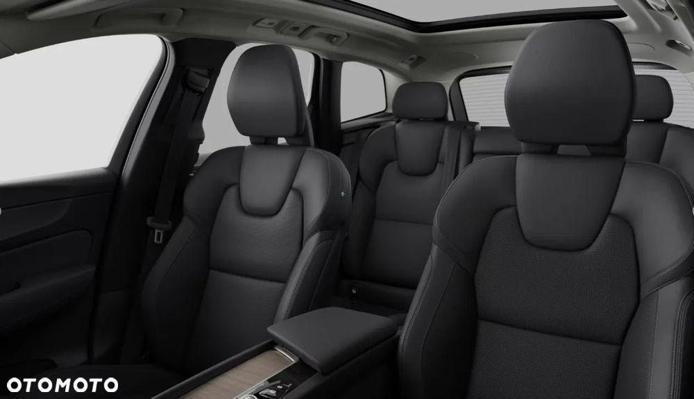 Volvo XC 60 T8 Plug-In Hybrid AWD Ultra Dark - 10