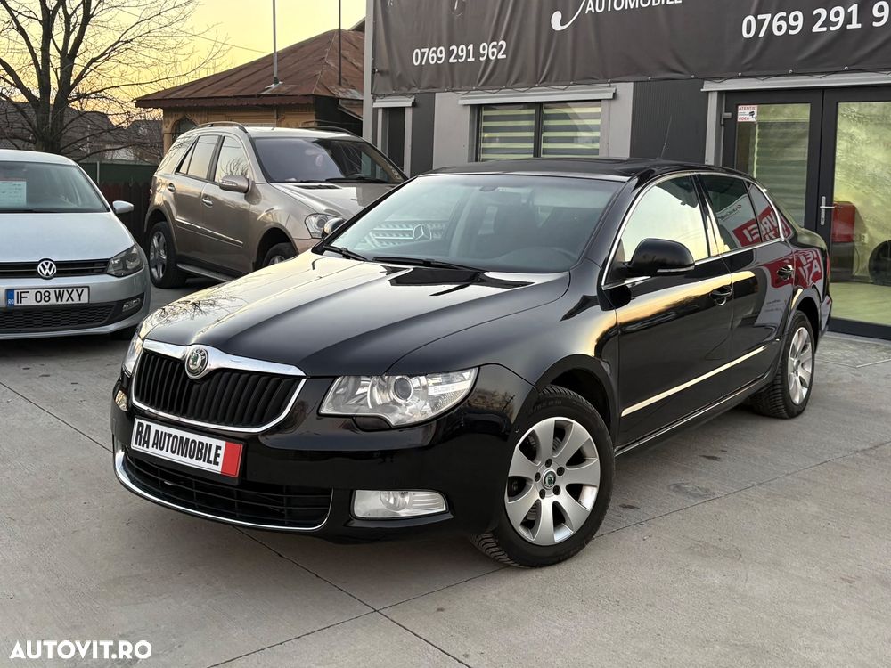 Skoda Superb 2.0 TDI DSG Elegance - 11