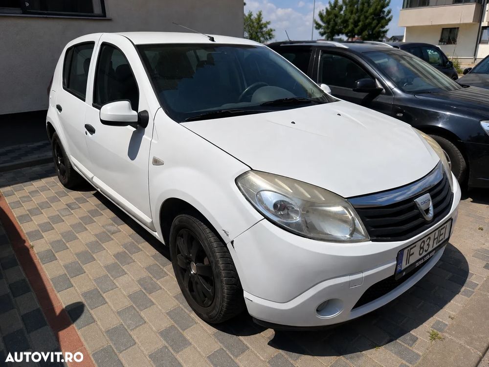 Dacia Sandero - 5
