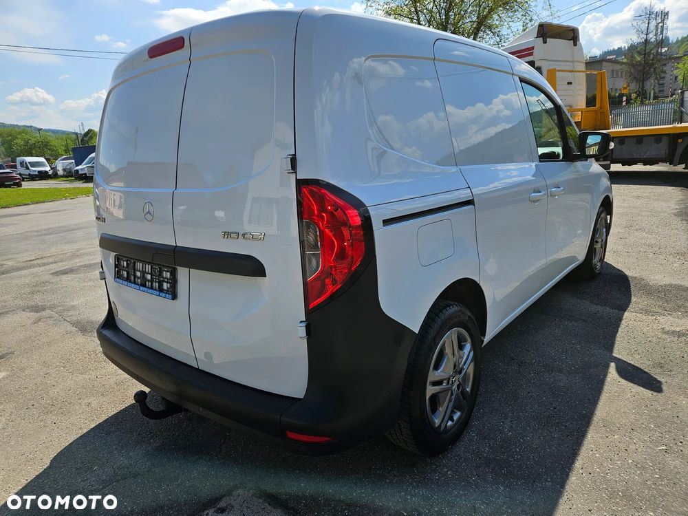 Mercedes-Benz Citan 110 rok 2022 diesel klima ele. fotele 3-osobowy ciężarowy vat1 kamera asystent 52000km - 18