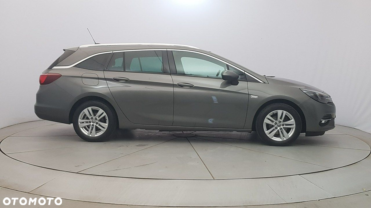Opel Astra - 8