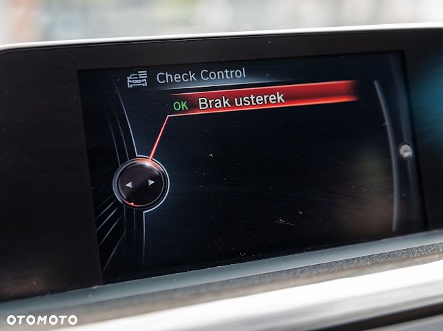 BMW Seria 3 335d xDrive Sport-Aut Luxury Line - 36