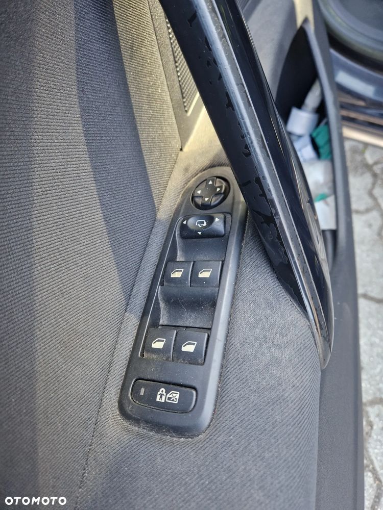 Peugeot 508 HDi FAP 140 Active - 9