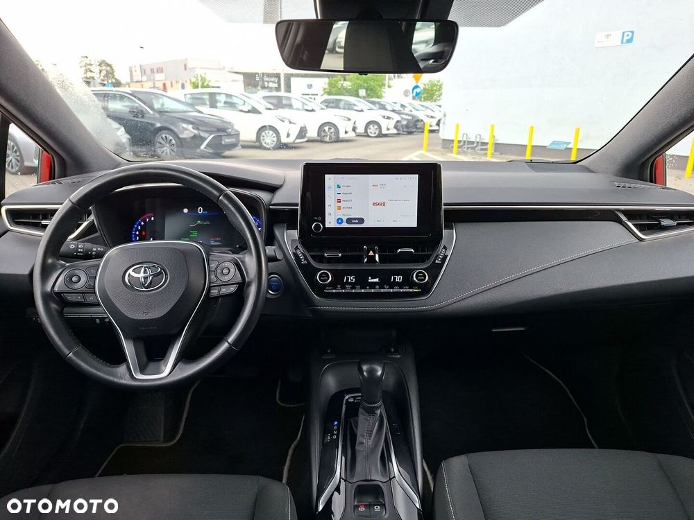 Toyota Corolla - 13