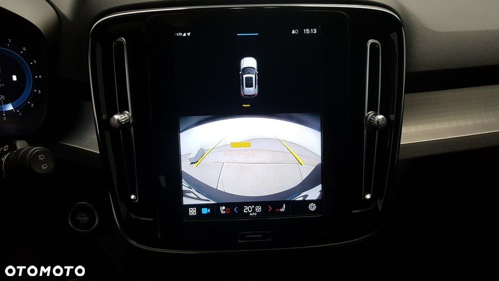 Volvo XC 40 - 24