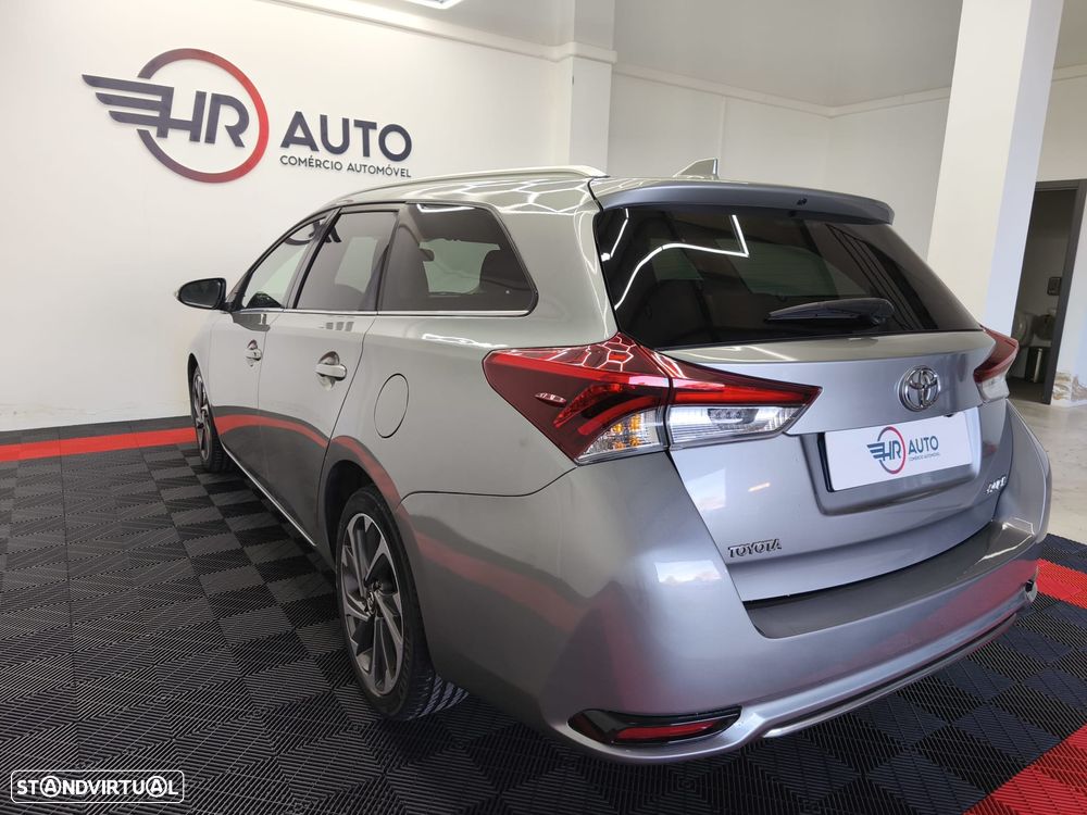 Toyota Auris Touring Sports 1.4 D-4D Comfort+Pack Sport - 12
