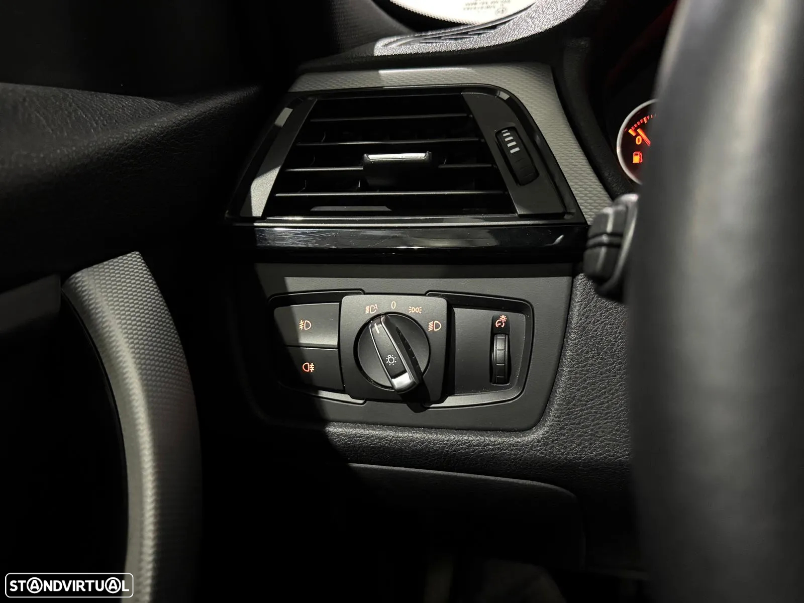 BMW 320 d Touring Auto Pack M - 38