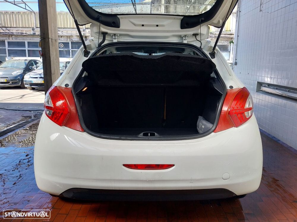 Peugeot 208 1.2 VTi Access - 2