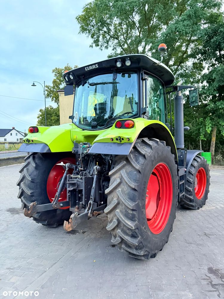 Claas Arion 520 - 13