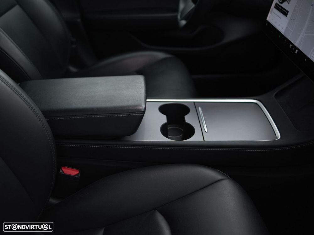 Tesla Model 3 Standard RWD Plus - 27