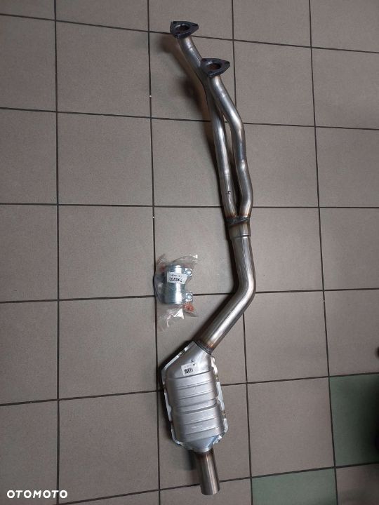 Katalizator BMW 520i 2.0i E39 96-98, 523i 2.5i 96-98 wklad ceramiczny 790233 - 1