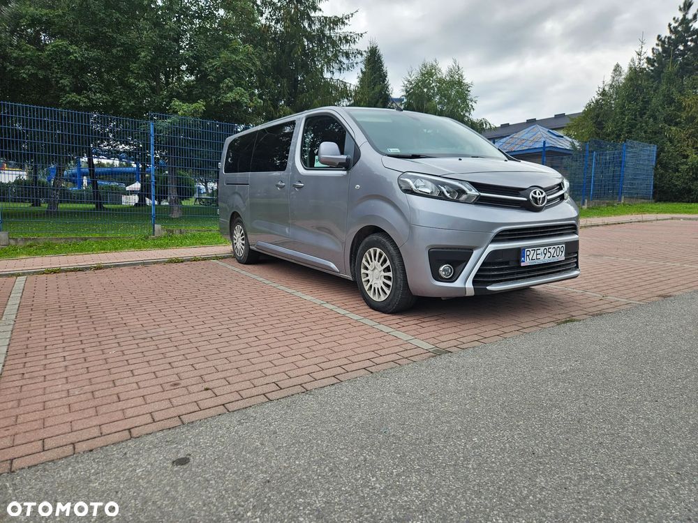 Toyota ProAce Kombi D-4D Long 2,8t - 2