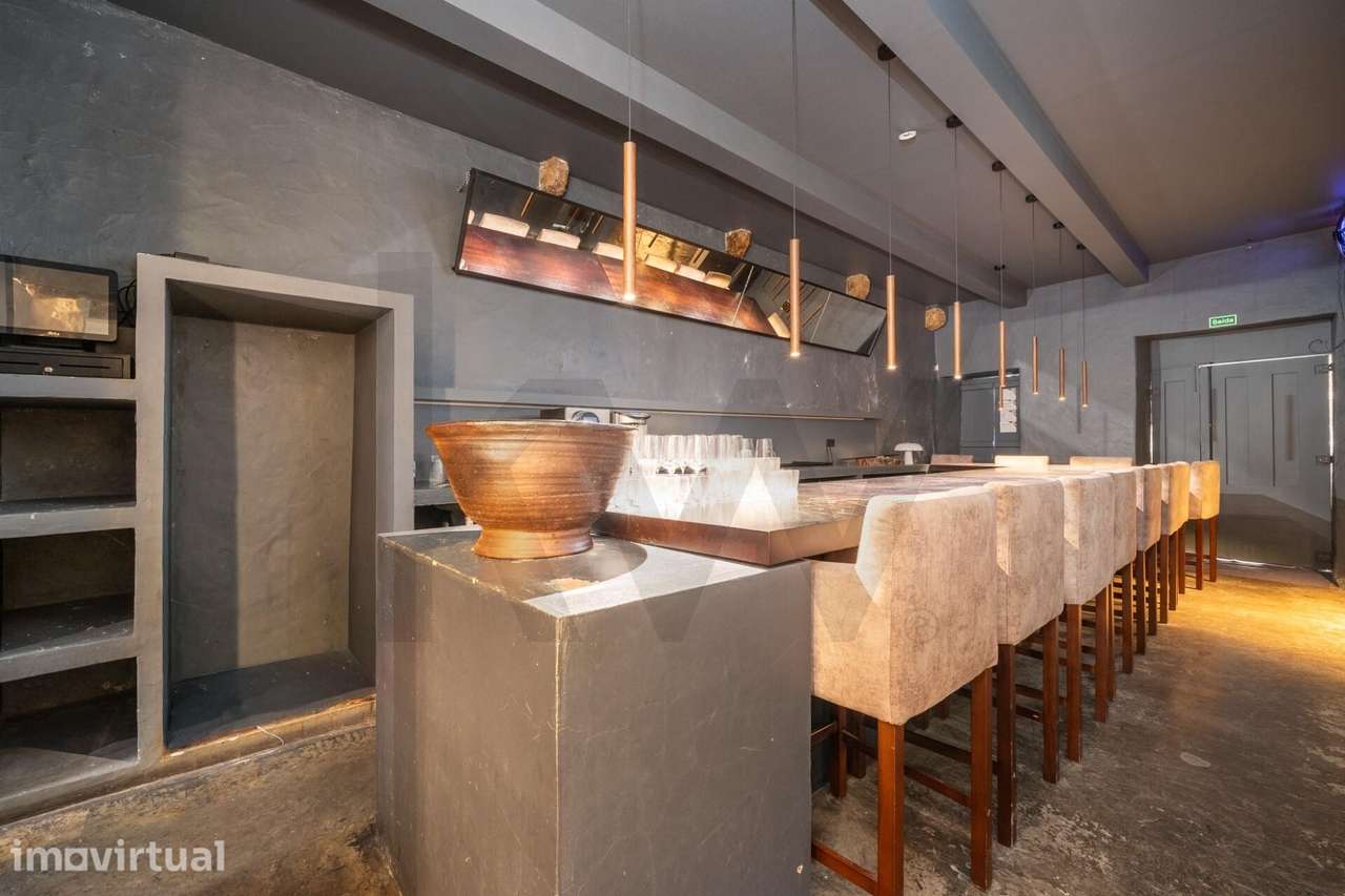 Espaço de restauração para TRESPASSE | Sé Velha, Coimbra | Decoração m - Grande imagem: 2/13