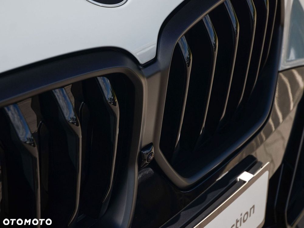 BMW X6 - 15