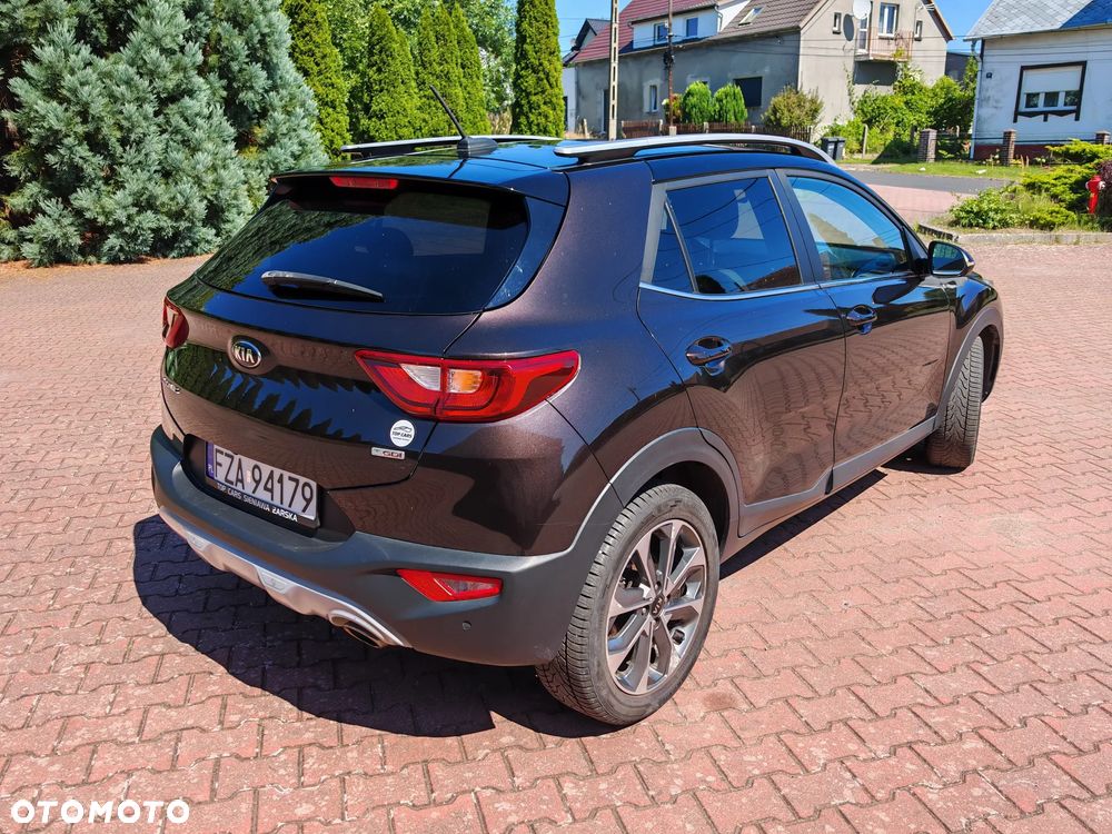 Kia Stonic - 5