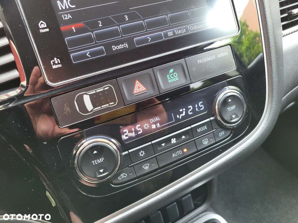 Mitsubishi Outlander - 13