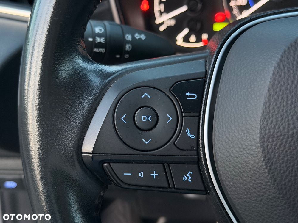 Toyota Corolla 1.8 Hybrid Comfort - 25