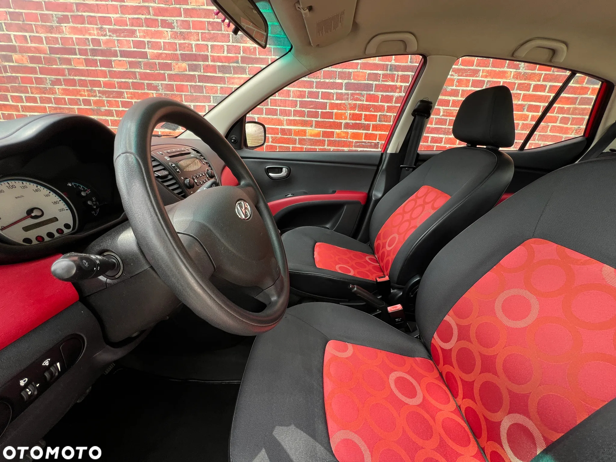 Hyundai i10 - 12