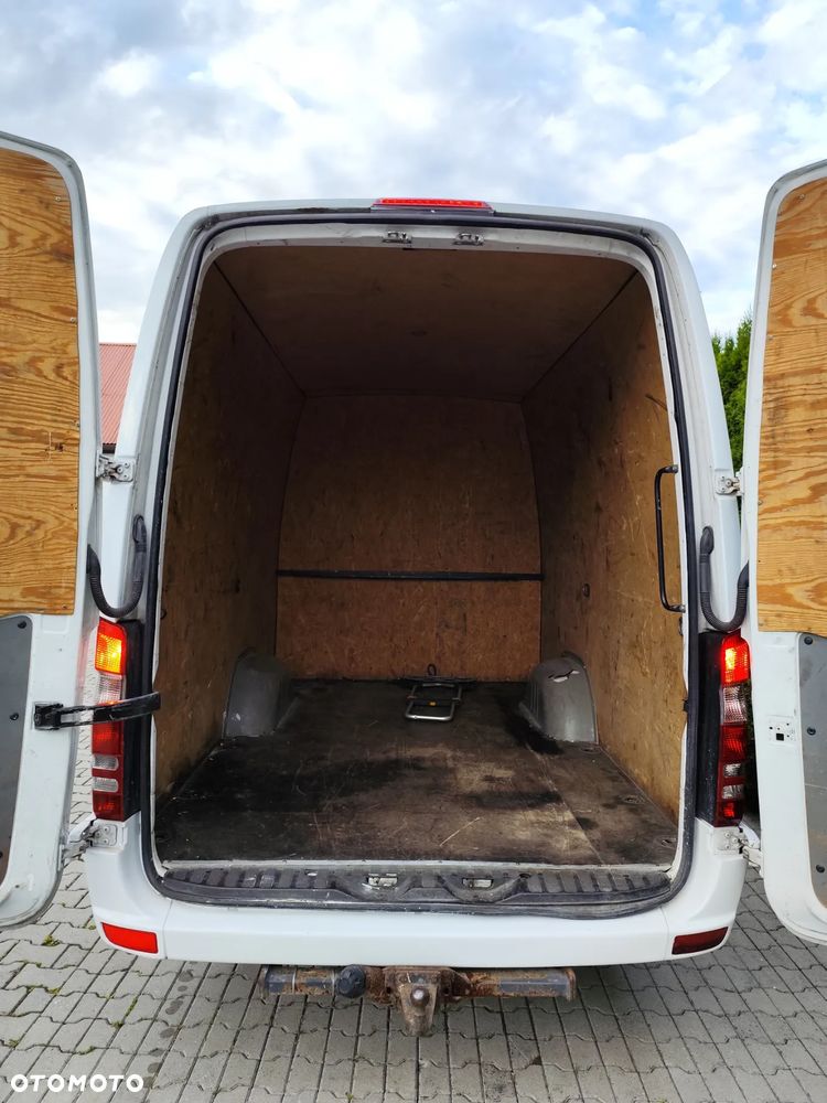 Mercedes-Benz SPRINTER - 14