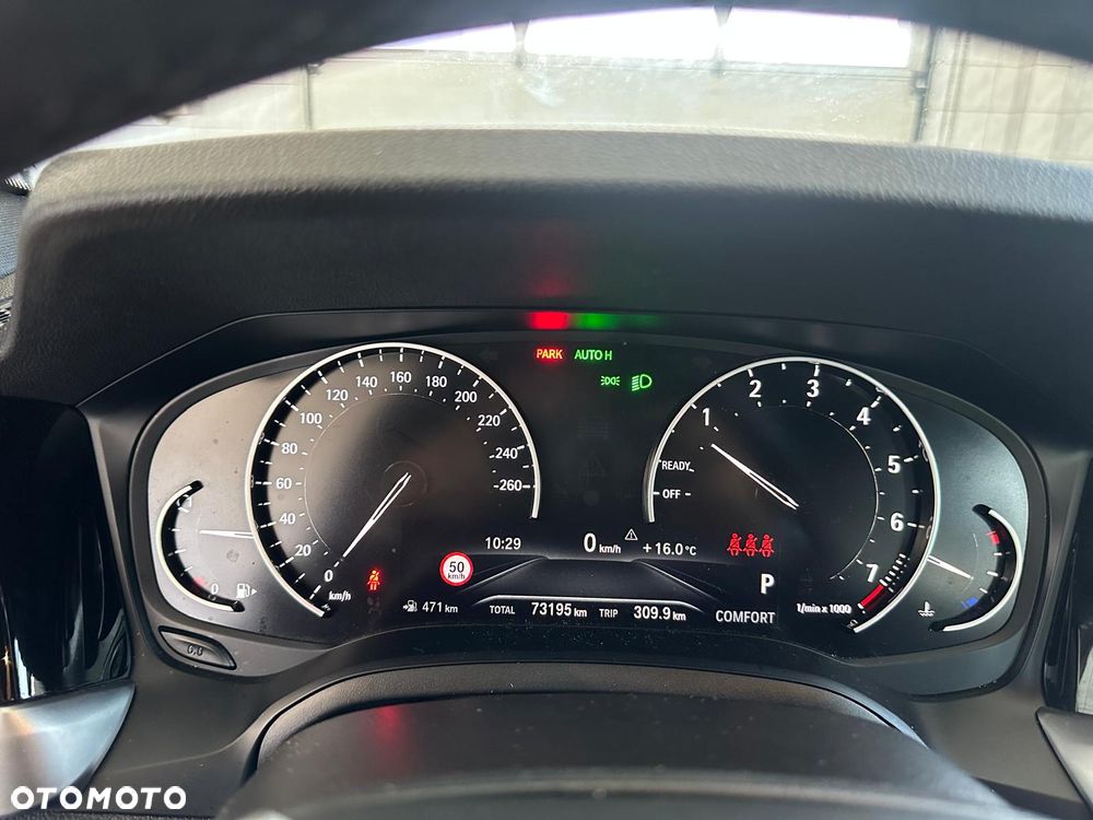 BMW Seria 3 330i Sport Line - 17